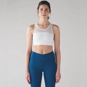 Lululemon Move Bra~ White ~ size 6